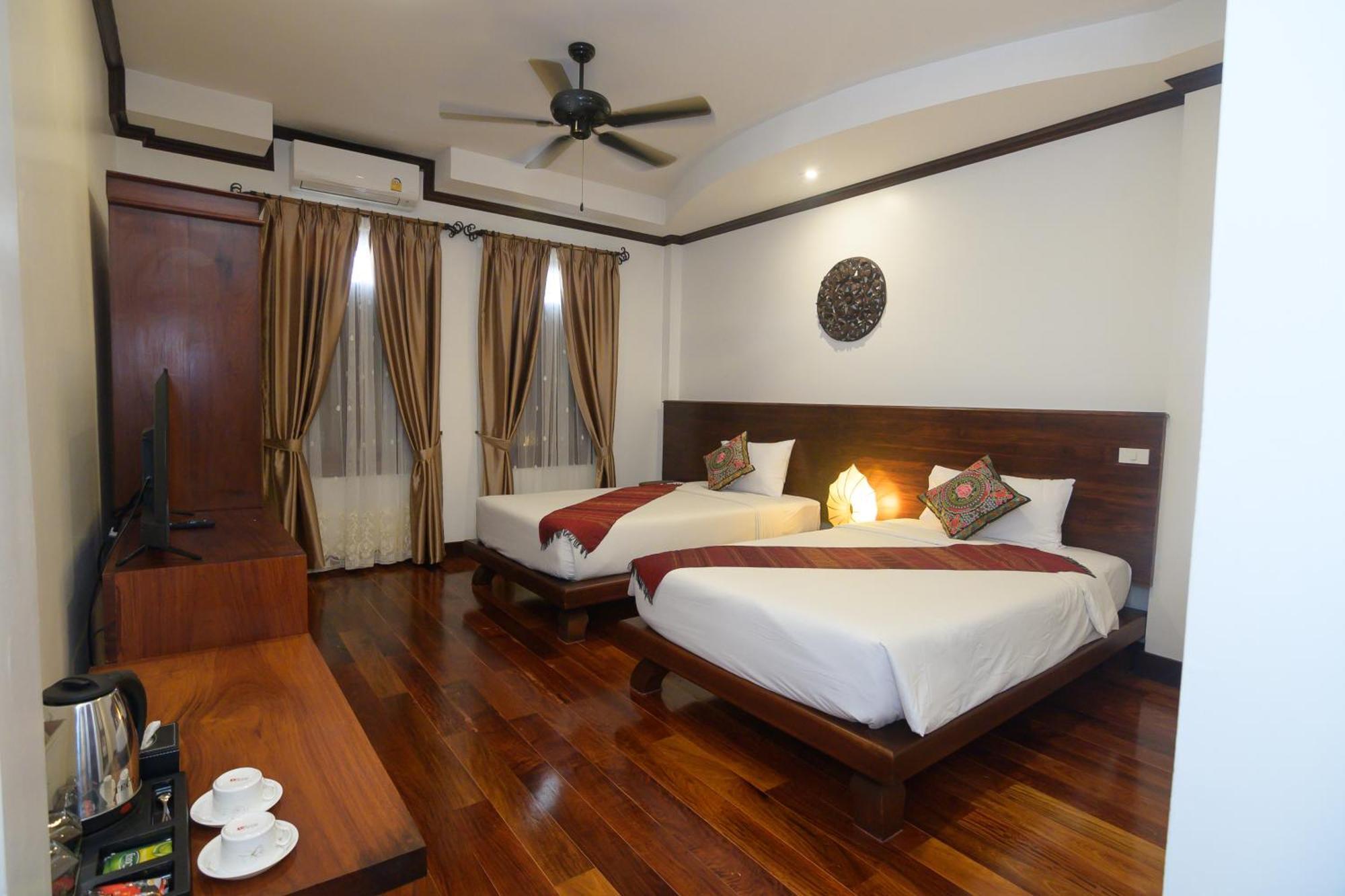 Lux Hotel หลวงพระบาง ภายนอก รูปภาพ