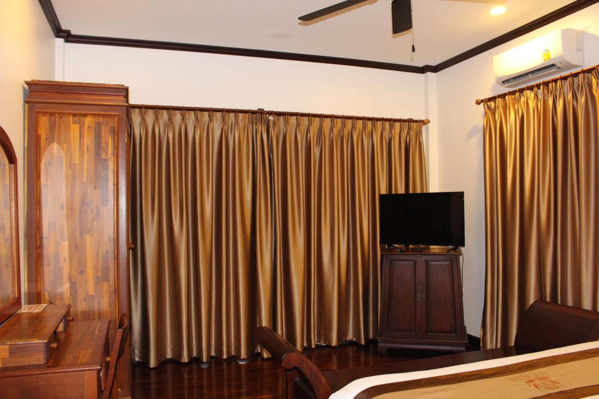 Lux Hotel หลวงพระบาง ภายนอก รูปภาพ